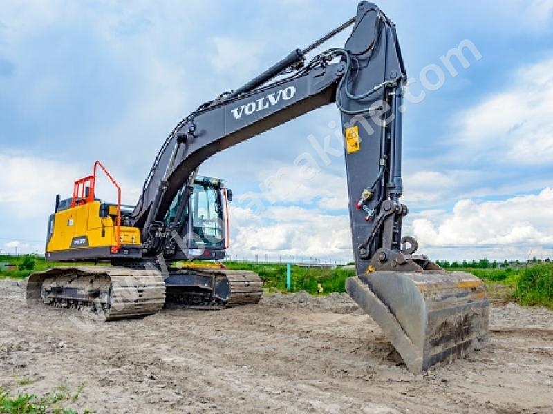 volvo EC200e paletli ekskavatör boramakine