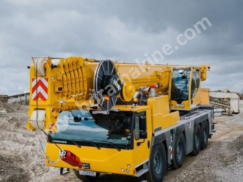 Liebherr LTM 1120-4.1 mobil vincimizin sınıfının en uzun bumbasına sahip olduğunu biliyor muydunuz