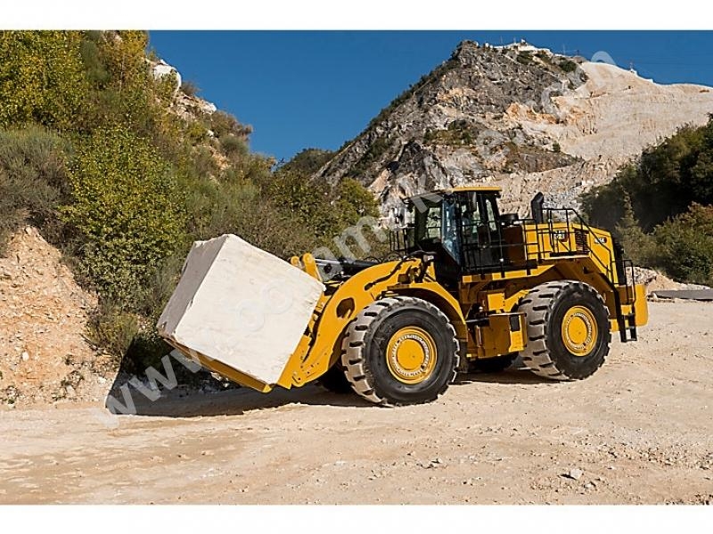 Catarpiller 986K Büyük Lastikli Yükleyiciler En zorlu yükleme koşullarınız için dayanıklılık