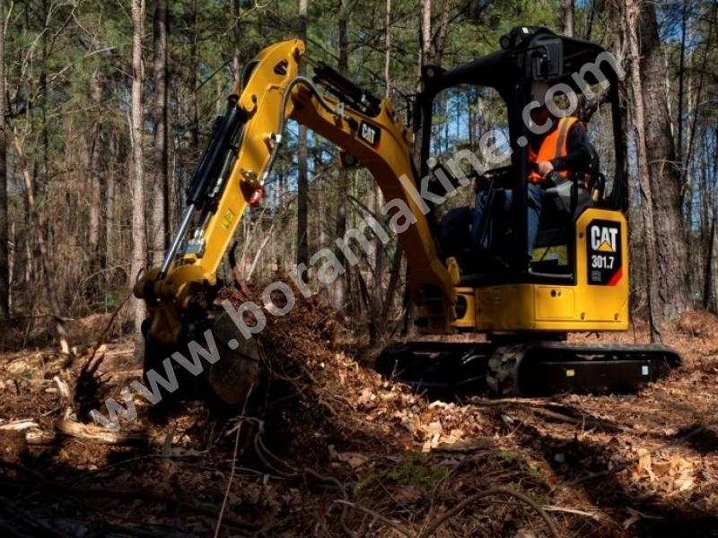 CAT 301 MİNİ PALETLİ EKSKAVATÖR