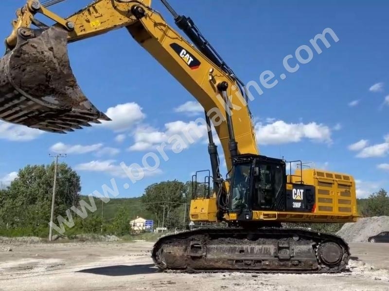 Caterpillar 390F Excavator 90 ton yeni nesil temiz
